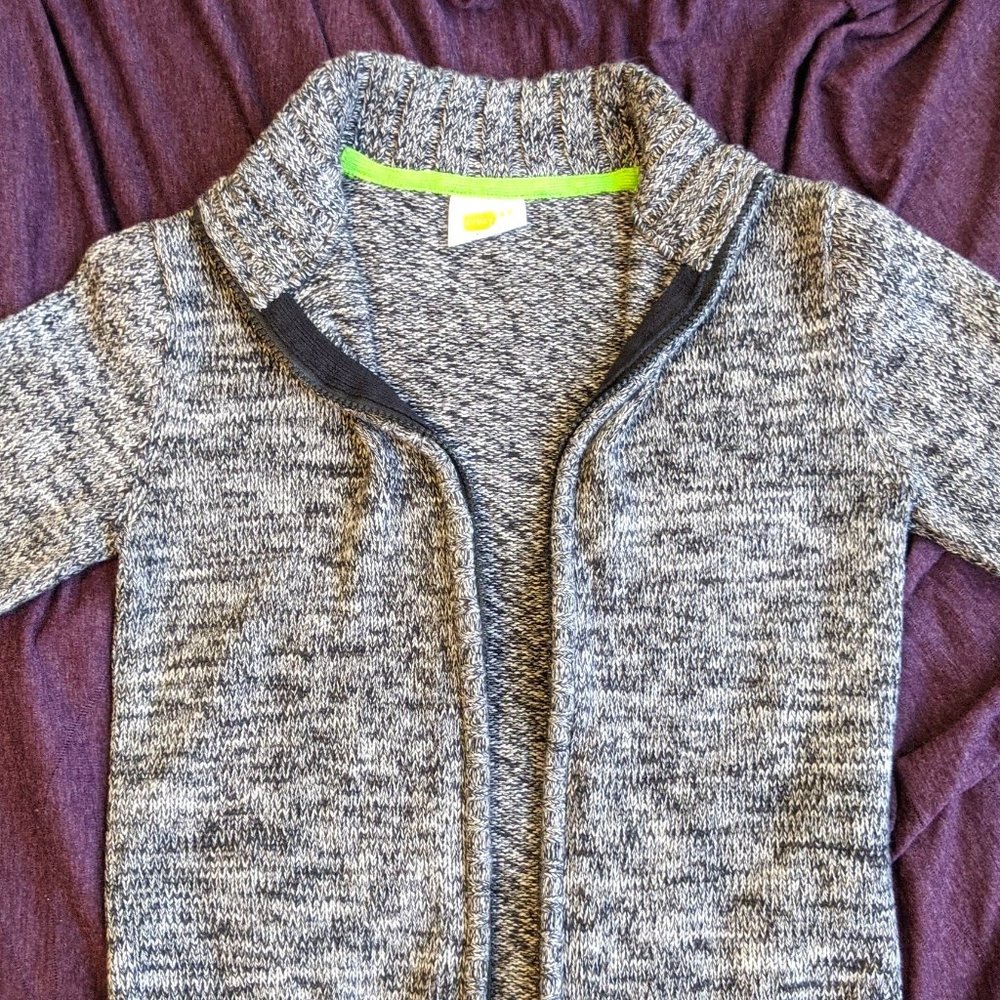 Boys M(7-8) Crazy8 Zip Front Sweater